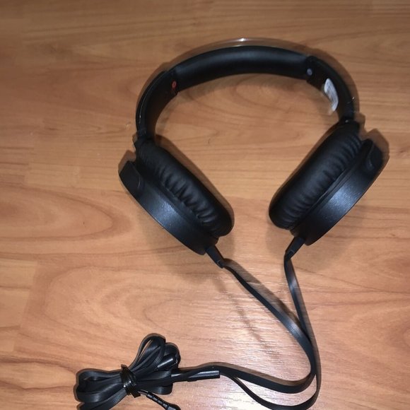 Sony Extra Bass On Ear Headphones Wired Powerful Music Comfort Ear Pads,… - Picture 1 of 9